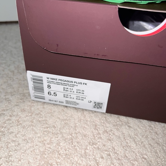 NEW Nike Pegasus Plus Sneakers Faith Kipyegon - Picture 2 of 6